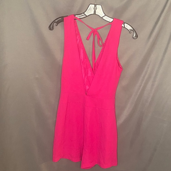3/$30 Pleated cross front romper - Picture 2 of 3